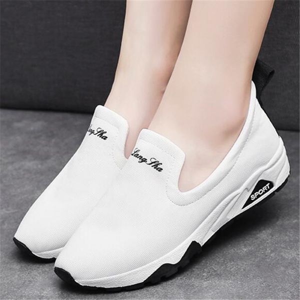 2018 spring and autumn new sneakers shoes canvas shoes small white tide casual breathable sets of feet women's, Black
2018 spring and autumn new sneakers shoes canvas shoes small white tide casual breathable sets of feet women's, Black