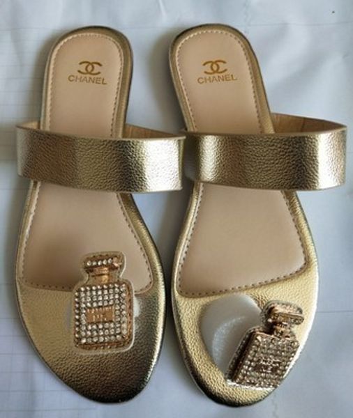 fashion women sandsals 2019 summer brand new women slides flat heel shoes woman floral beach slippers ing
fashion women sandsals 2019 summer brand new women slides flat heel shoes woman floral beach slippers ing