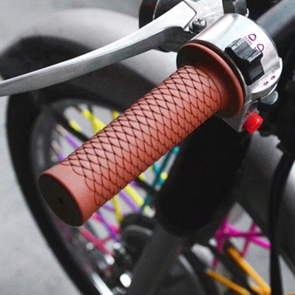 1 pair retro motorcycle universal 7/8'' 22mm vintage rubber motorbike handlebar thruster handle bar end grips handle set
1 pair retro motorcycle universal 7/8'' 22mm vintage rubber motorbike handlebar thruster handle bar end grips handle set