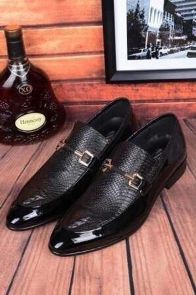 fashion elegant oxford shoes for mens large sizes formal leather dress loafers man slip on masculino, Black;red
fashion elegant oxford shoes for mens large sizes formal leather dress loafers man slip on masculino, Black;red