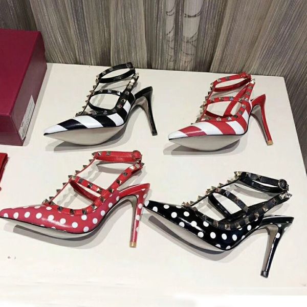 new pattern designer's leather brand shoes banquet party outdoor beach sandals large size us10 wholesale rivet sandals, Black
new pattern designer's leather brand shoes banquet party outdoor beach sandals large size us10 wholesale rivet sandals, Black