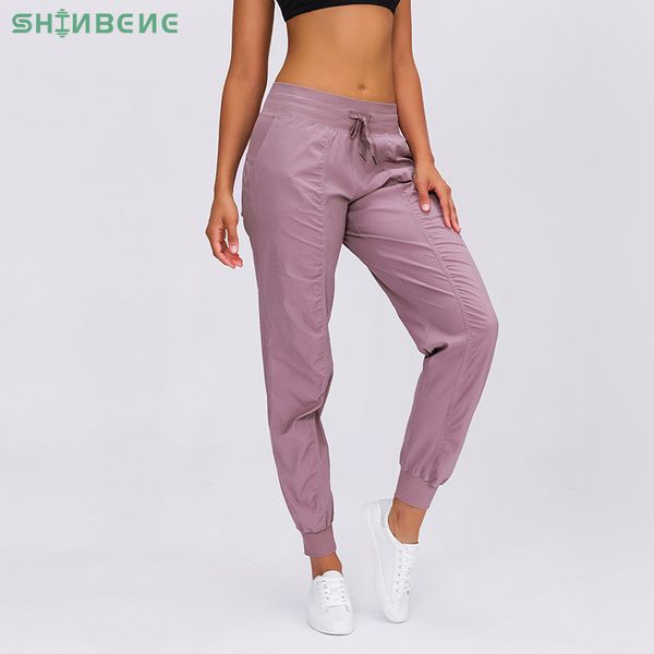 shinbene stripe waist drawstring fitness workout joggers women quick dry loose leisure home sport gym yoga joggers with pocket, White;red
shinbene stripe waist drawstring fitness workout joggers women quick dry loose leisure home sport gym yoga joggers with pocket, White;red