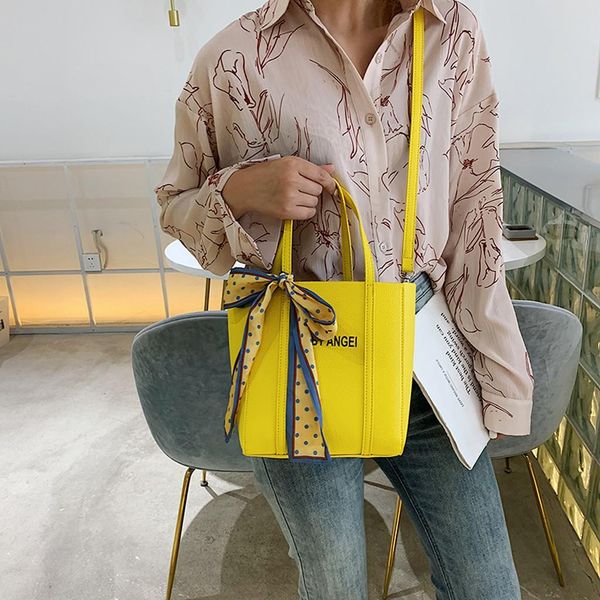 designer-womens bag fashion solid color retro ribbons letter shoulder taschen women bolsa masculina sac femme borse da donna bolso mujer
designer-womens bag fashion solid color retro ribbons letter shoulder taschen women bolsa masculina sac femme borse da donna bolso mujer