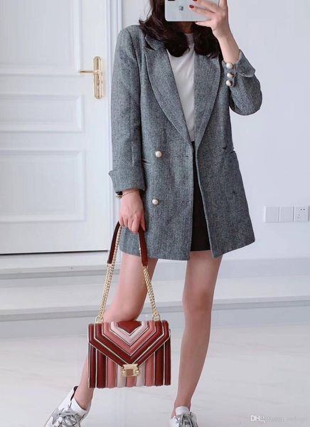 2019 ladies new handbag american designer shoulder bag star with a high-end custom fashion style colorful leather metal stitching
2019 ladies new handbag american designer shoulder bag star with a high-end custom fashion style colorful leather metal stitching