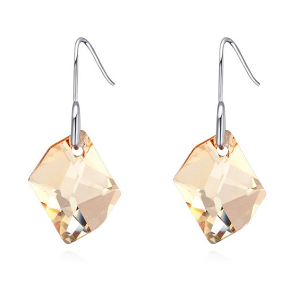 новые падения свадьбы серьга, сделанная с элементами swarovski кристаллом для женщин дамы партии ювелирных изделий родия моды болтается серь, Silver
новые падения свадьбы серьга, сделанная с элементами swarovski кристаллом для женщин дамы партии ювелирных изделий родия моды болтается серь, Silver