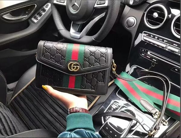 2020 new classic style designers brand clutch shoulder bag luxury purse fashion clutch wallet women leather handbag women bags g037
2020 new classic style designers brand clutch shoulder bag luxury purse fashion clutch wallet women leather handbag women bags g037
