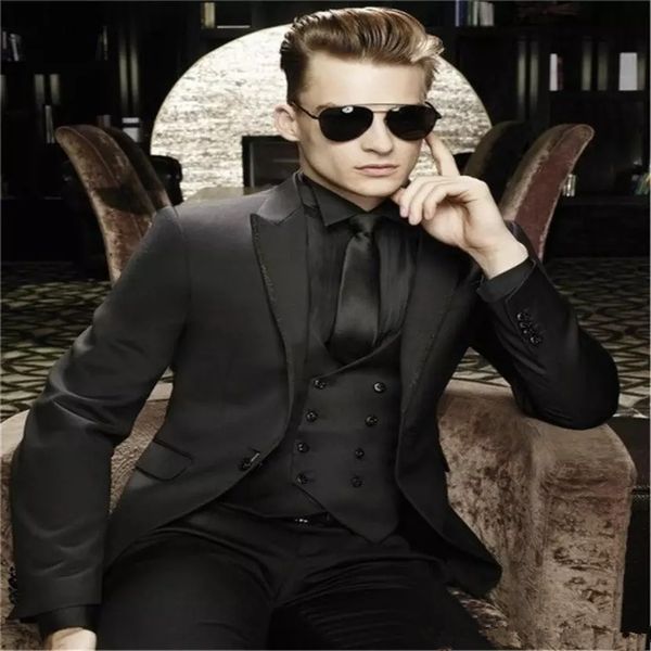 new arrival one button groomsmen lapel groom tuxedos men suits wedding/prom man blazer ( jacket+pants+vest+tie)a109, White;black
new arrival one button groomsmen lapel groom tuxedos men suits wedding/prom man blazer ( jacket+pants+vest+tie)a109, White;black