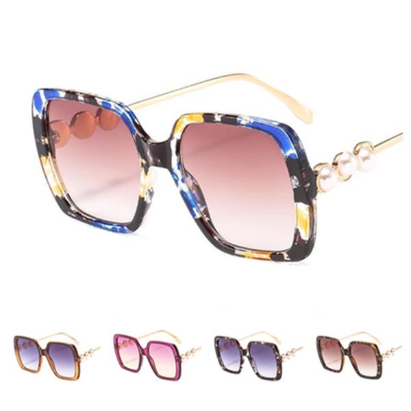 fashion women sunglasses pearl sun glasse goggles anti-uv spectacles oversize frame eyeglasses square ornamental adumbral a, White;black
fashion women sunglasses pearl sun glasse goggles anti-uv spectacles oversize frame eyeglasses square ornamental adumbral a, White;black