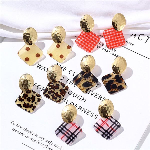 мода акриловая уксусная кислота серьги для женщин темперамент геометрические квадратные серьги стержня девушки партия свадебные украшения, Golden;silver 
мода акриловая уксусная кислота серьги для женщин темперамент геометрические квадратные серьги стержня девушки партия свадебные украшения, Golden;silver