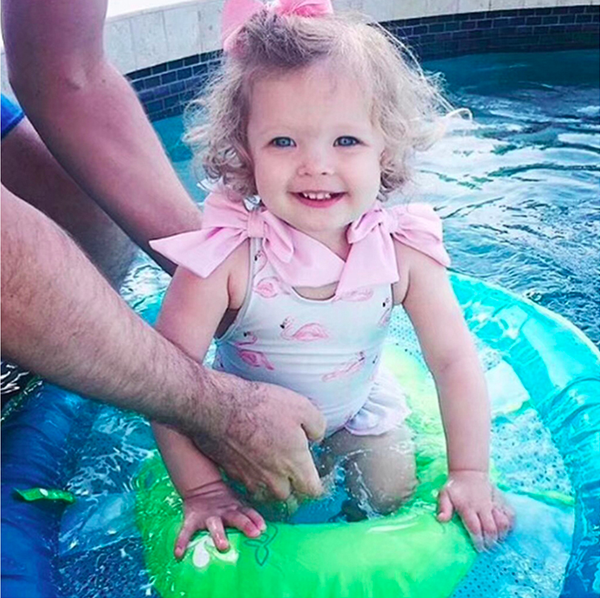 0-5t baby girls swimwear ruffles style cartoon printed one-piece swimsuits bikini beach bathig suits
0-5t baby girls swimwear ruffles style cartoon printed one-piece swimsuits bikini beach bathig suits