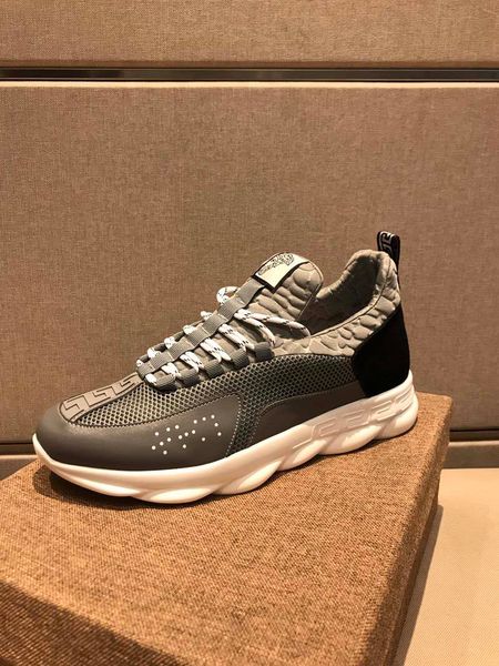 2020 жирный orange pride xeno ozweego мужская повседневная обувь неоновый зеленый солнечный желтый хэллоуин тон основной черный тренер тапки, Black
2020 жирный orange pride xeno ozweego мужская повседневная обувь неоновый зеленый солнечный желтый хэллоуин тон основной черный тренер тапки, Black