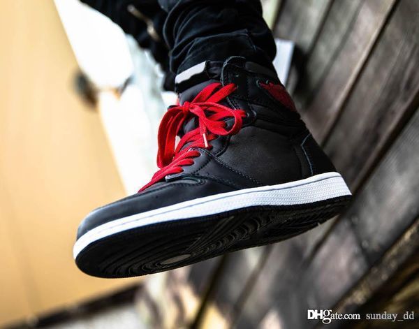 authentic air 1 black satin men basketball shoes gym red-black-white reflective retro sports sneakers 555088-060 with box
authentic air 1 black satin men basketball shoes gym red-black-white reflective retro sports sneakers 555088-060 with box