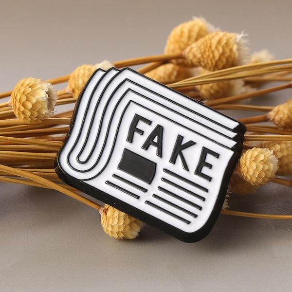 cute fake newspaper brooch headline enamel lapel pin for pressman men women coat kackets pocket badge jewelry gift wholesale, Gray
cute fake newspaper brooch headline enamel lapel pin for pressman men women coat kackets pocket badge jewelry gift wholesale, Gray