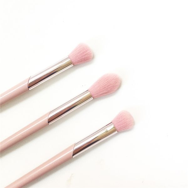 fb-series new pro blending brushes - pro large blender 300 tapered blending 310 angled blending 320 makeup brush tool t
fb-series new pro blending brushes - pro large blender 300 tapered blending 310 angled blending 320 makeup brush tool t