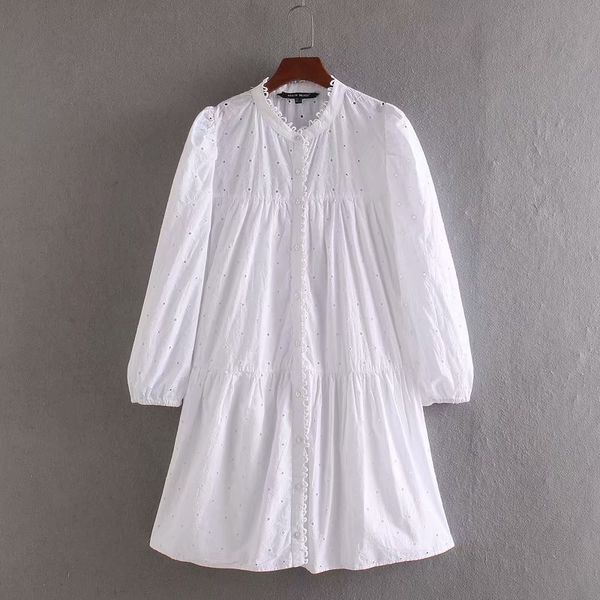 2020 women elegant hollow out embroidery casual white shirtdress female long sleeve lace edge vestidos chic mini dresses, Black;gray
2020 women elegant hollow out embroidery casual white shirtdress female long sleeve lace edge vestidos chic mini dresses, Black;gray