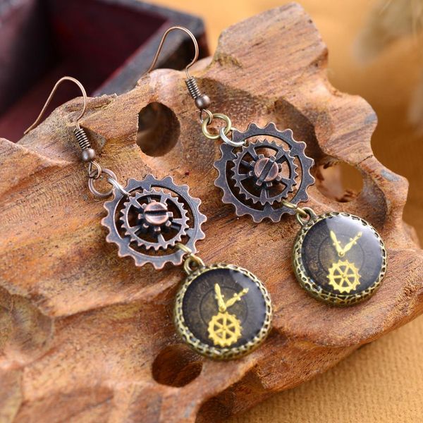 novelty steampunk vintage switzerland watch shaped gear dangle earrings, Golden
novelty steampunk vintage switzerland watch shaped gear dangle earrings, Golden