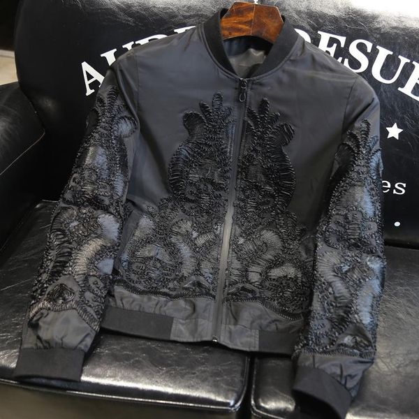 2019 autumn winter men jacket baroque style heavy craft ribbon folds hand stitching serene jacket men outwear plus size vestes manteaux, Black;brown
2019 autumn winter men jacket baroque style heavy craft ribbon folds hand stitching serene jacket men outwear plus size vestes manteaux, Black;brown