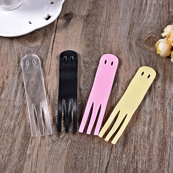 disposable plastic forks for party bbq fruit snack wholesale toothpick salad desert forks kitchen tableware dinnerware
disposable plastic forks for party bbq fruit snack wholesale toothpick salad desert forks kitchen tableware dinnerware