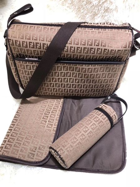 designer-nursing handbag baby diaper bag with usb interface large capacity waterproof nappy bag kits mummy maternity
designer-nursing handbag baby diaper bag with usb interface large capacity waterproof nappy bag kits mummy maternity