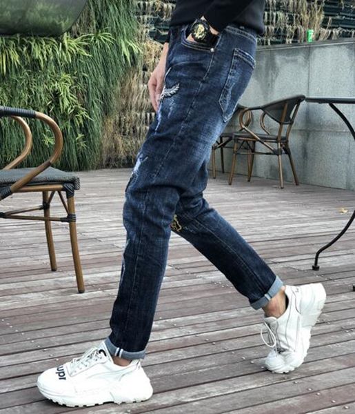 men's europe and the united states and south korea version of the new personality slim hole embroidery cowboy small trousers / 29-36, Blue
men's europe and the united states and south korea version of the new personality slim hole embroidery cowboy small trousers / 29-36, Blue