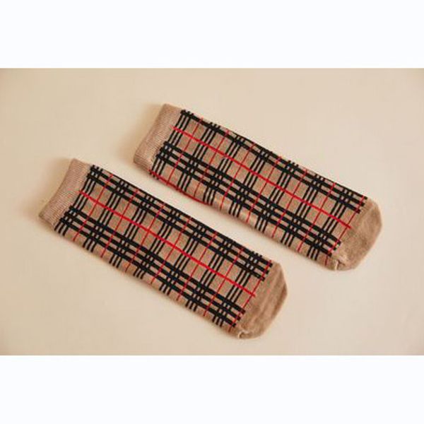 

kids luxury socks fashion children designer casual plaid stripes socks kids college style sock 2020 new spring fashion trend 2 colors, Pink;yellow