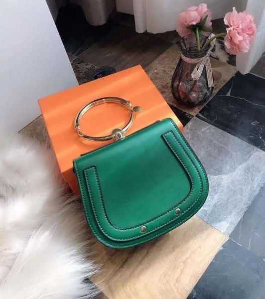 hip yisiykiy designer women shoulder bracelet handbags ladies crossbody bag high purse quality tote bag bags fashion ring vveod, Red;black
hip yisiykiy designer women shoulder bracelet handbags ladies crossbody bag high purse quality tote bag bags fashion ring vveod, Red;black