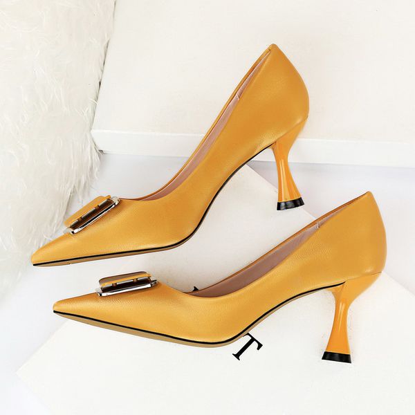 lady plus size .5 pointed toe valentine low heels scarpins yellow green office shoes, Black
lady plus size .5 pointed toe valentine low heels scarpins yellow green office shoes, Black