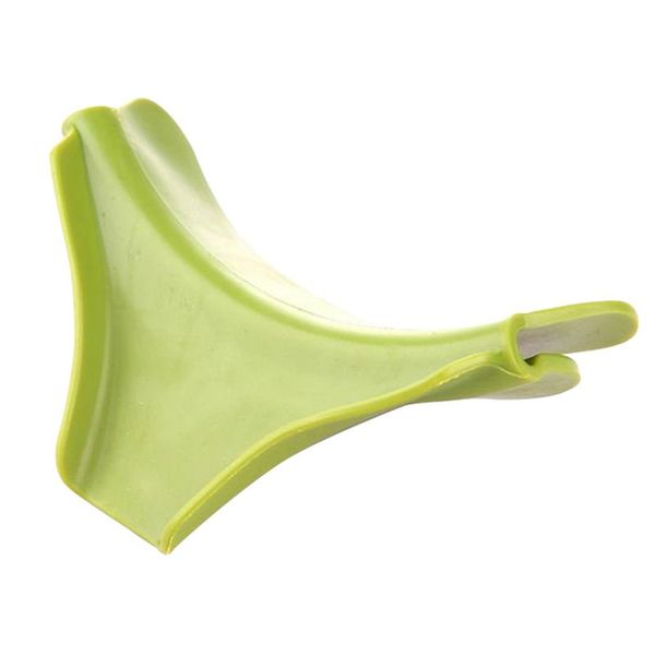 silicone kitchen anti-slip kitchenware mouth edges deflector highly elastic silicone funnel
silicone kitchen anti-slip kitchenware mouth edges deflector highly elastic silicone funnel