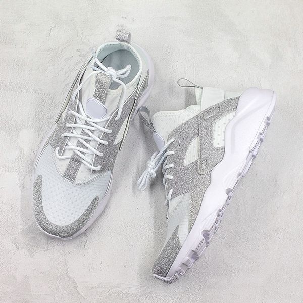 2019 huarace performance running shoes mens womens run ultra designer fashion silver trainers sneaker size 36-45
2019 huarace performance running shoes mens womens run ultra designer fashion silver trainers sneaker size 36-45