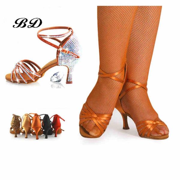 2019 black sneakers dance shoes ballroom women latin shoes high cost performance dancing shoe cowhide sole bd 211 clearanc
2019 black sneakers dance shoes ballroom women latin shoes high cost performance dancing shoe cowhide sole bd 211 clearanc