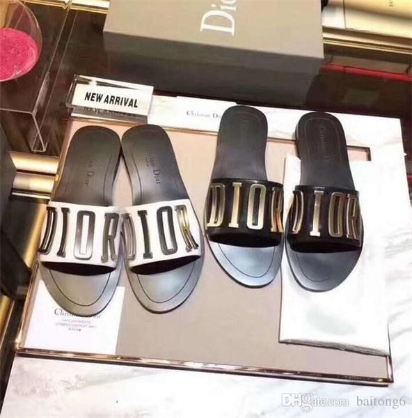 Caution branded women print leather nomad andal de igner leather out ole perfect flat canva plain andal ize35 41
Caution branded women print leather nomad andal de igner leather out ole perfect flat canva plain andal ize35 41
