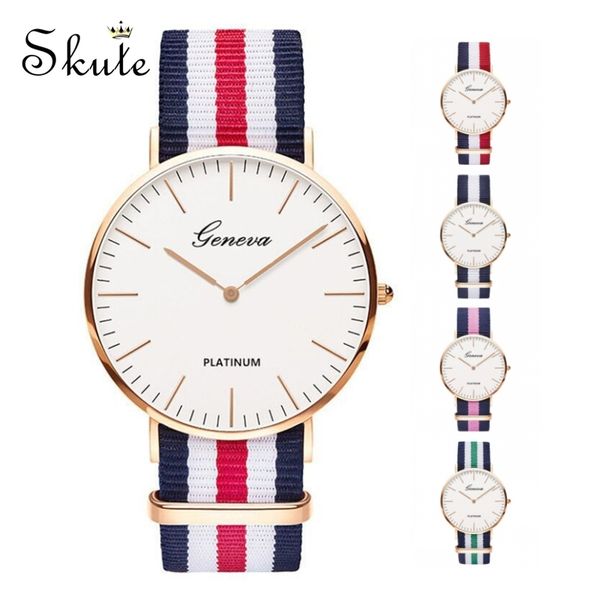 skute fashion women quartz watch men geneva classic stripe nylon band canvas strap watch casual wrist watches clock reloj montre, Slivery;brown
skute fashion women quartz watch men geneva classic stripe nylon band canvas strap watch casual wrist watches clock reloj montre, Slivery;brown