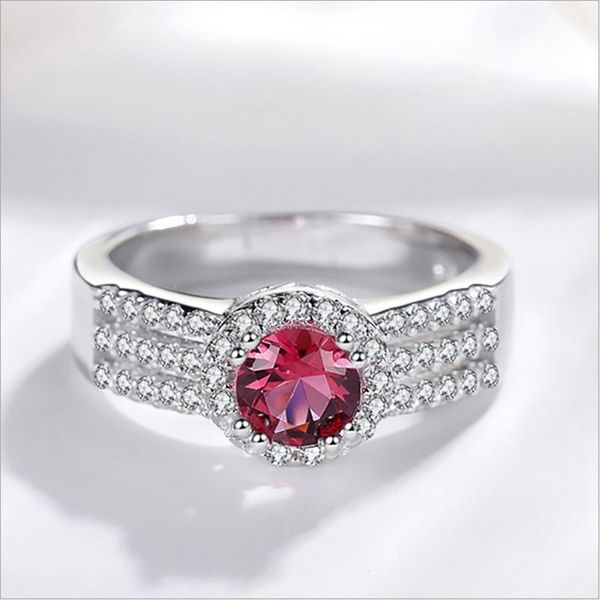 wholesale-fashion red cz diamond silver plated ladies ring luxury designer jewelry vintage ladies ring with box birthday gift, Slivery;golden
wholesale-fashion red cz diamond silver plated ladies ring luxury designer jewelry vintage ladies ring with box birthday gift, Slivery;golden