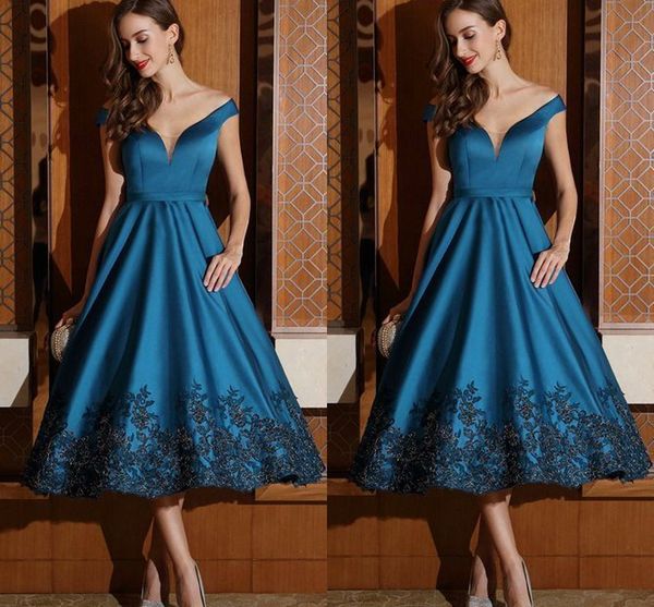 v neck black lace applique 2019 evening dresses elegant formal dress evening gowns robes de soirée vestidos de fiesta special occasion dress, Black;red
v neck black lace applique 2019 evening dresses elegant formal dress evening gowns robes de soirée vestidos de fiesta special occasion dress, Black;red