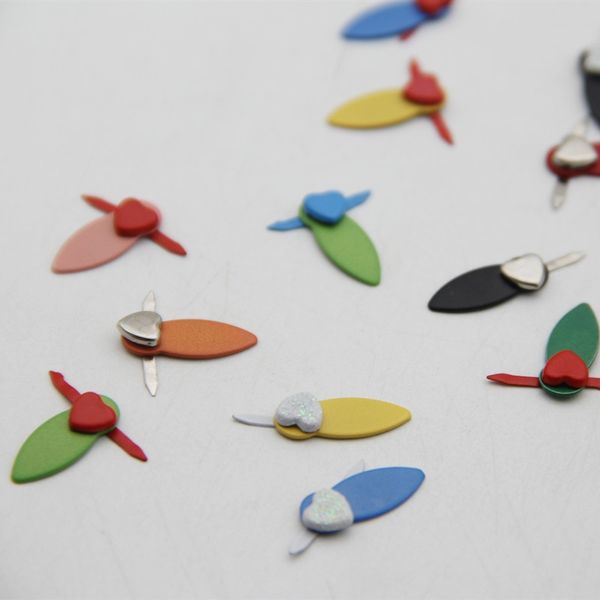60pcs красочные сердца / sharp metal brads вращающегося turn кнопка блокировка скрапбукинг приукрашивание крепежи декор crafts для diy альбо
60pcs красочные сердца / sharp metal brads вращающегося turn кнопка блокировка скрапбукинг приукрашивание крепежи декор crafts для diy альбо