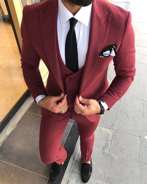 burgundy wedding tuxedos 2020 handsome formal party occasion mens suits peaked lapel slim fit blazer there pieces (jacket+vest+pants) al6485, Black;gray
burgundy wedding tuxedos 2020 handsome formal party occasion mens suits peaked lapel slim fit blazer there pieces (jacket+vest+pants) al6485, Black;gray