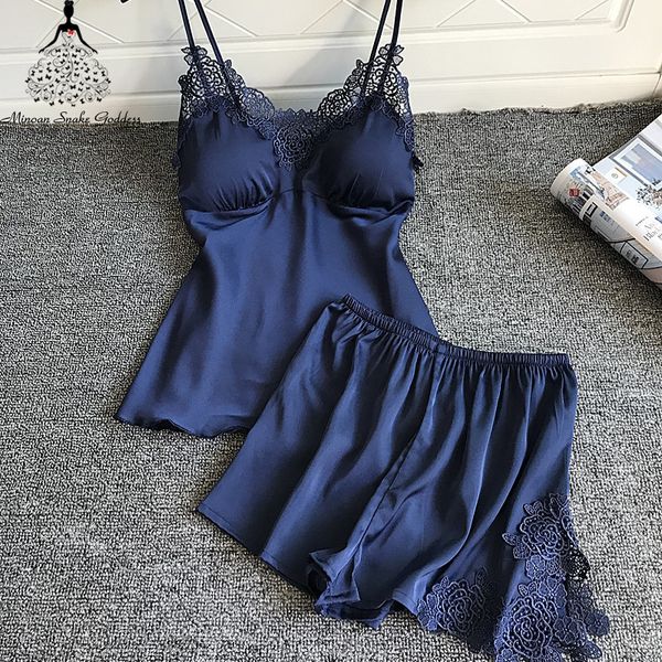 pajamas set silk satin lace sleeveless pyjamas set women summer sleepwear nightwear lingerie female home wear with pad, Black;red
pajamas set silk satin lace sleeveless pyjamas set women summer sleepwear nightwear lingerie female home wear with pad, Black;red