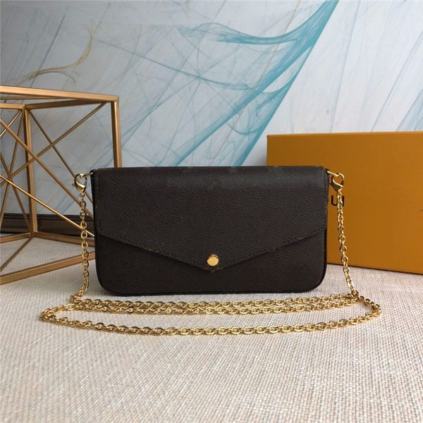 handbags purses bags fashion women shoulder bags three-piece combination bags size 21*11*2 cm
handbags purses bags fashion women shoulder bags three-piece combination bags size 21*11*2 cm