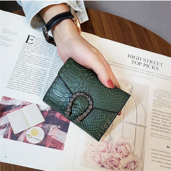 new small wallet female short paragraph korean version of the tide short buckle wallet clip fashion personality simple coin purse card, Silver
new small wallet female short paragraph korean version of the tide short buckle wallet clip fashion personality simple coin purse card, Silver