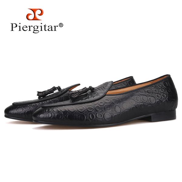 piergitar 2019 handmade embossed genuine leather men shoes party and wedding men's loafers with matching tassel plus size, Black
piergitar 2019 handmade embossed genuine leather men shoes party and wedding men's loafers with matching tassel plus size, Black