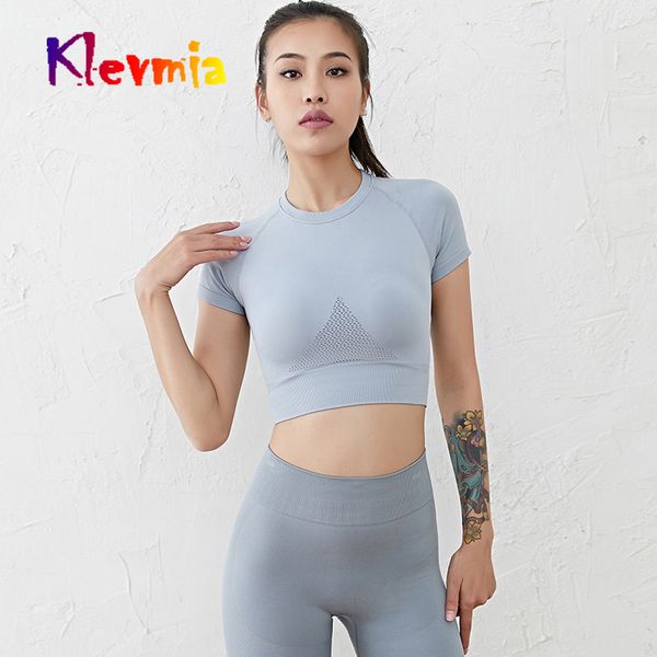 women gym yoga short sleeve t-shirt workout for women hollow sport shirt fitness quick-drying jersey running shirt, White;red
women gym yoga short sleeve t-shirt workout for women hollow sport shirt fitness quick-drying jersey running shirt, White;red