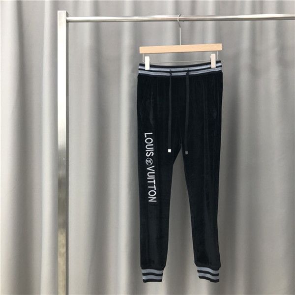 19aw luxurious paris brands design long pants terry trousers all-match fashion letter hip-hop high streetwear cool sports v trousers, Black;green
19aw luxurious paris brands design long pants terry trousers all-match fashion letter hip-hop high streetwear cool sports v trousers, Black;green