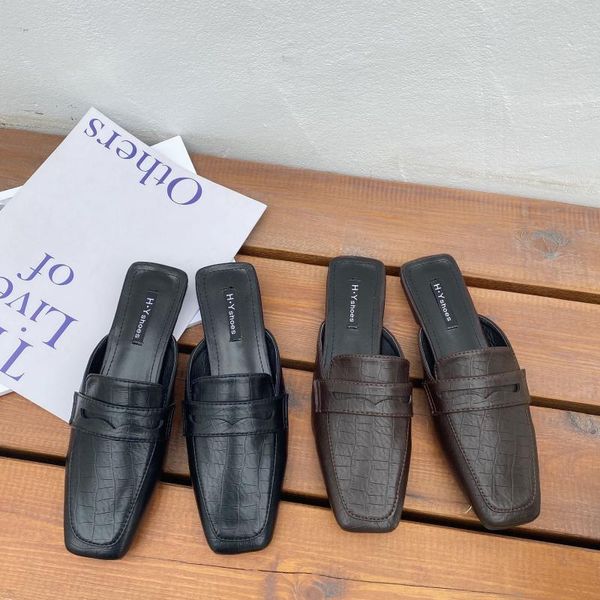 loafers cover toe shoes woman 2020 slippers flat female mule slipers women luxury slides mules new designer fretwork basic, Black
loafers cover toe shoes woman 2020 slippers flat female mule slipers women luxury slides mules new designer fretwork basic, Black
