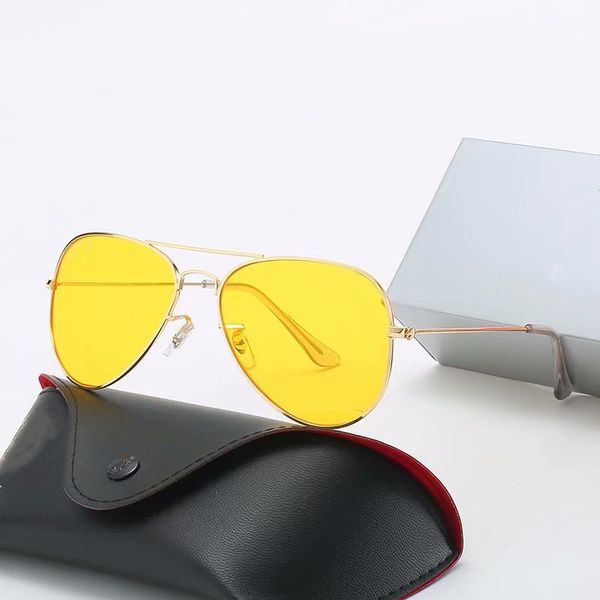2021 fashion sunglasses vintage pilot uv400 protection mens womens glasses 3025 with box and case, White;black
2021 fashion sunglasses vintage pilot uv400 protection mens womens glasses 3025 with box and case, White;black