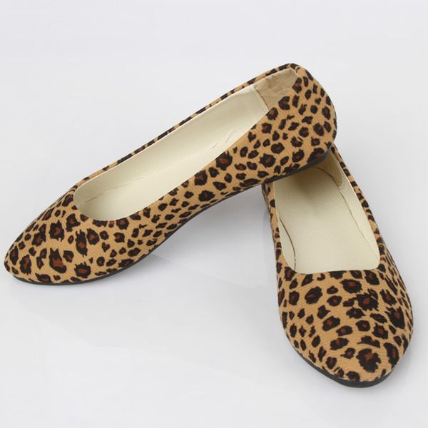 woman spring flat leopard print casual shoes women slip on cloth pointed toe shallow boat shoes female soft bottom footwear, Black
woman spring flat leopard print casual shoes women slip on cloth pointed toe shallow boat shoes female soft bottom footwear, Black