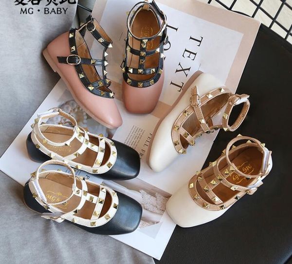girls roman shoes 2019 autumn new rivet square mouth small shoes fashion children baby princess, Black;grey
girls roman shoes 2019 autumn new rivet square mouth small shoes fashion children baby princess, Black;grey