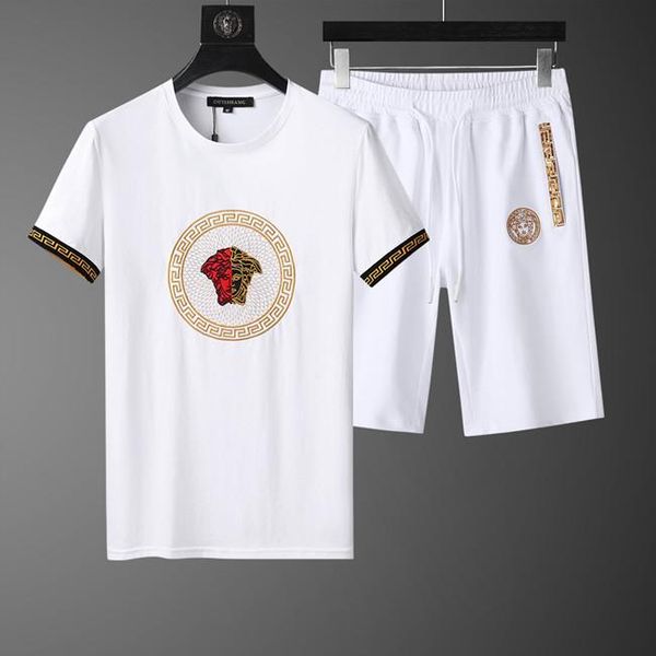 european and american men's summer medusa embroidery round neck short sleeve t-shirt middle pants mercerized cotton leisur, Gray
european and american men's summer medusa embroidery round neck short sleeve t-shirt middle pants mercerized cotton leisur, Gray