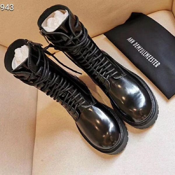 black martin boots female lace-up genuine female 2019 new british wind boots version of the winter short tube rider boots women fashion wild
black martin boots female lace-up genuine female 2019 new british wind boots version of the winter short tube rider boots women fashion wild