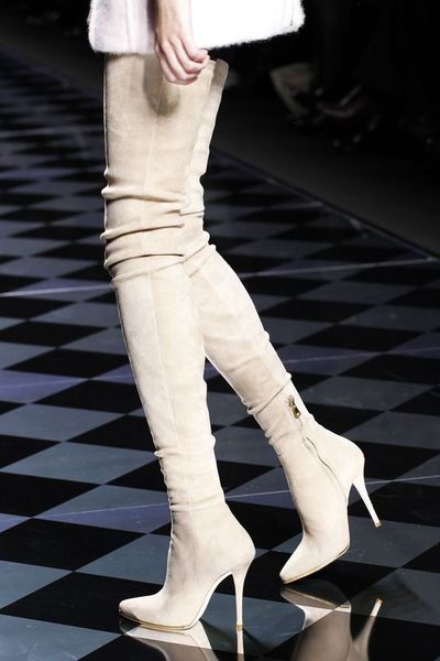 runway over the knee high heel boots autumn pointed toe thigh high boots beige suede heel woman long, Black
runway over the knee high heel boots autumn pointed toe thigh high boots beige suede heel woman long, Black
