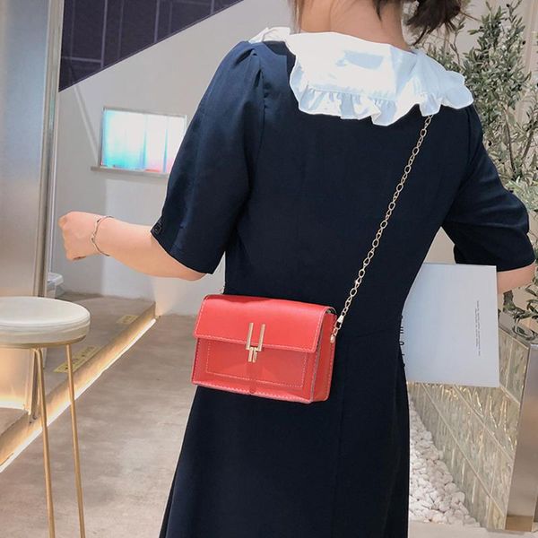 women shoulder bags 2020 summer new korean version of the messenger bag handbag simple chain wild solid color wild shoulder bag
women shoulder bags 2020 summer new korean version of the messenger bag handbag simple chain wild solid color wild shoulder bag